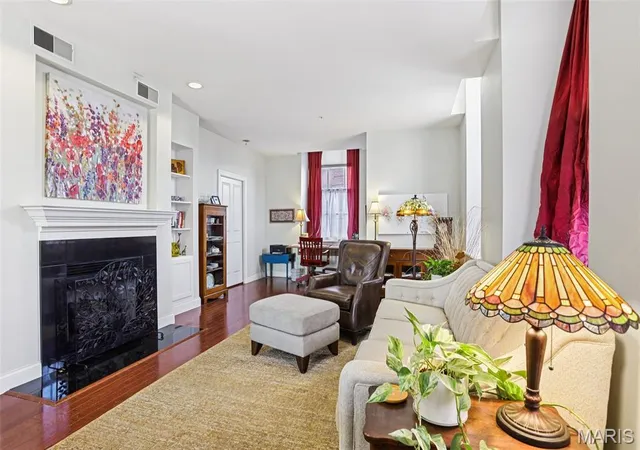 1st image of 1515 Lafayette Ave #114, Saint Louis, MO 63104 | MLS# MIS26008778