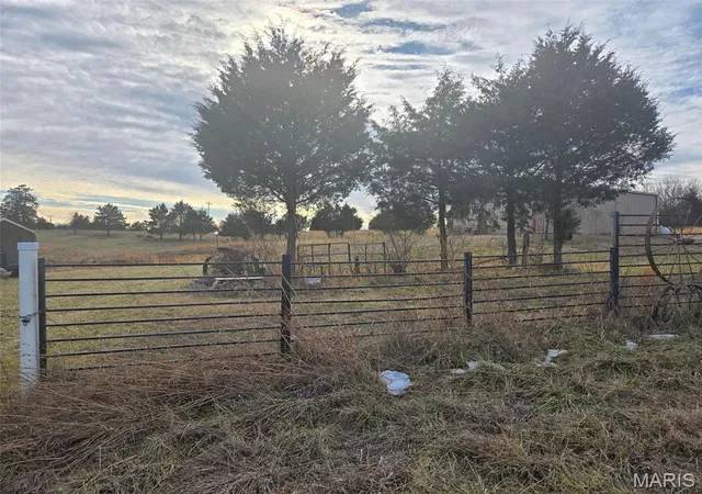 Homes for sale in Willow Springs, MO | 000 Split Oak Rd, Willow Springs, MO 65793 | MLS# MIS26008844