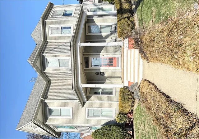 Homes for sale in Greenville, IL | 221 E Main St, Greenville, IL 62246 | MLS# MIS26008936