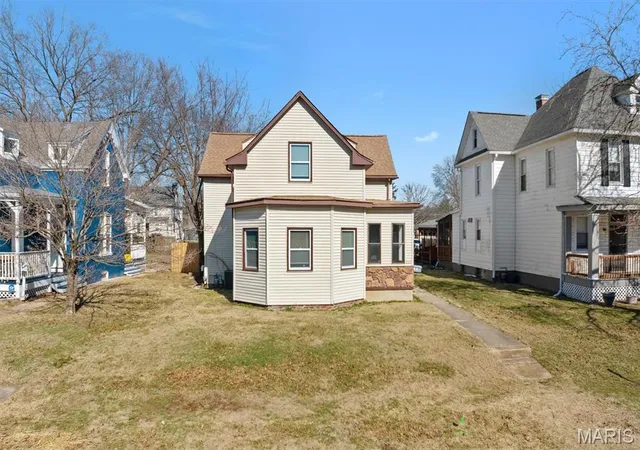 1st image of 313 Wabash Ave, Belleville, IL 62220 | MLS# MIS26009179