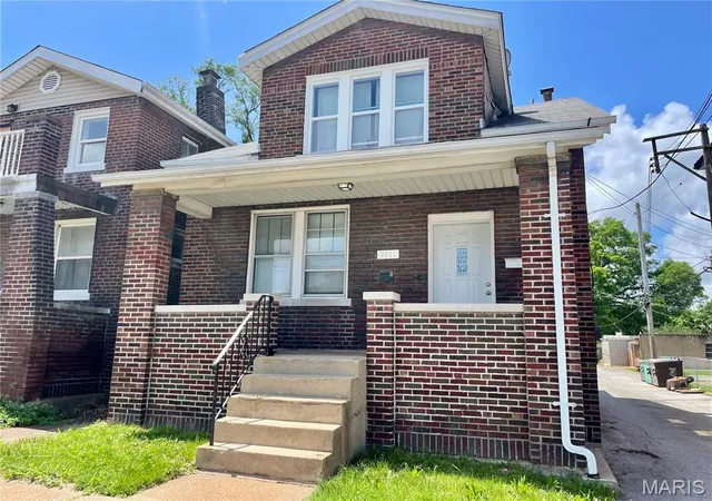1st image of 2921 Brannon Ave, Saint Louis, MO 63139 | MLS# MIS26009434