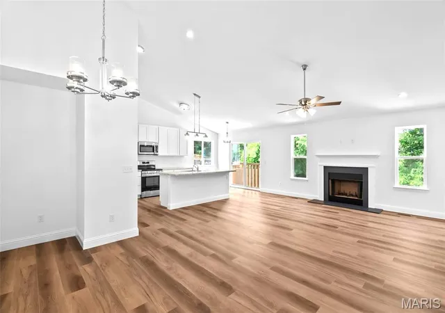 Photo 3 of Single family home for sale at 9551 Easy St, Hillsboro, MO 63050 | MLS# MIS26009536 | Listing updated on 2026-10-14