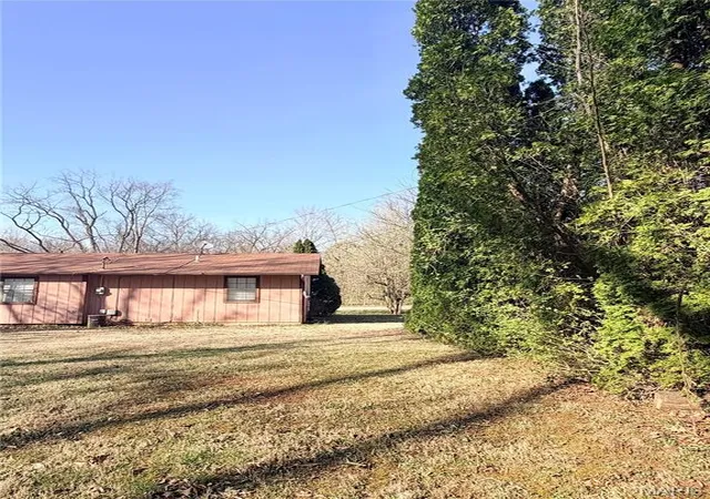 Photo 3 of Single family home for sale at 708 Yale St, Farmington, MO 63640 | MLS# MIS26009556 | Listing updated on 2026-10-19