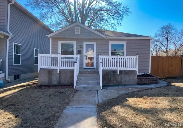 Photo 1 of Sale Pending at 6736 Wise Ave, Saint Louis, MO 63139 | MLS# MIS26009647 | Listing updated on 2026-10-06