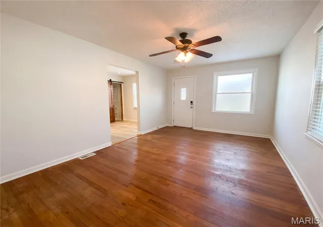 Photo 3 of Sale Pending at 6736 Wise Ave, Saint Louis, MO 63139 | MLS# MIS26009647 | Listing updated on 2026-10-06