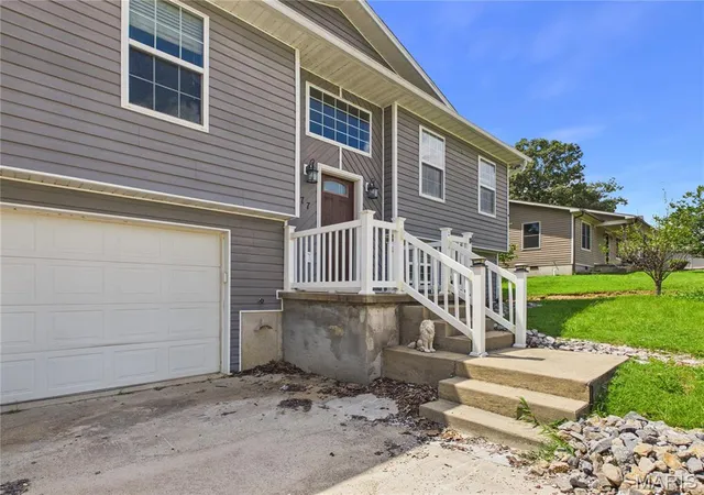 Homes for sale in Poplar Bluff, MO | 177 Antler Trl, Poplar Bluff, MO 63901 | MLS# MIS26010164