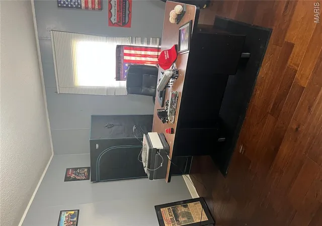 2nd image of 351 Niswonger Ln, Millersville, MO 63766 | MLS# MIS26010172