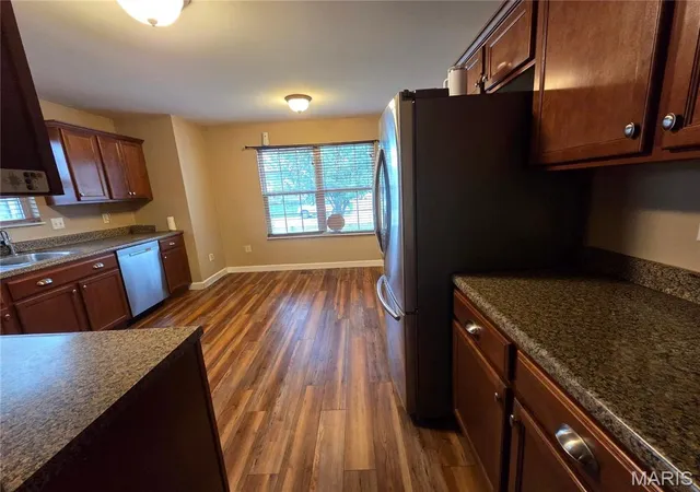84th image of 1391 Orchard Lakes Cir, Belleville, IL 62220 | MLS# MIS26010233