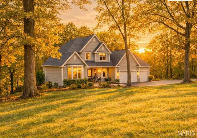 Photo 2 of Single family home for sale at 364 Whispering Forest Ln, Pacific, MO 63069 | MLS# MIS26010470 | Listing updated on 2026-09-21