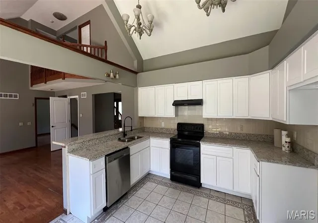 4th image of 15645 Chaste St, Florissant, MO 63034 | MLS# MIS26010588