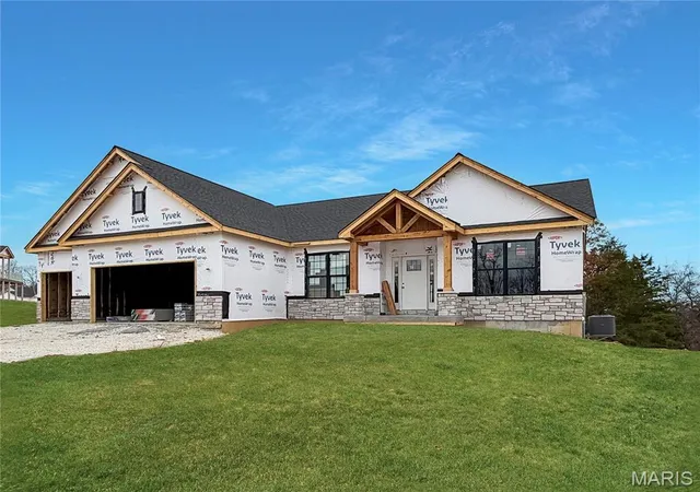 Photo 1 of Single family home for sale at 192 Timber Crest Rd #192 STB, Leslie, MO 63056 | MLS# MIS26010615 | Listing updated on 2026-04-14