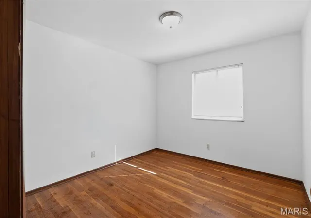 5th image of 2515 Burchard Dr, St Louis, MO 63136 | MLS# MIS26010723