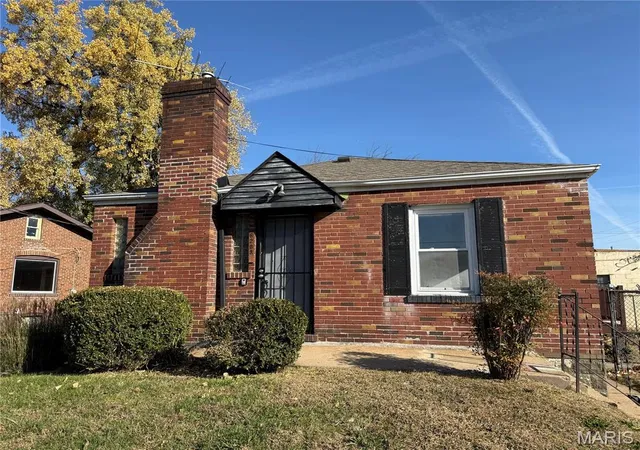 Single family home for sale at 6203 Dardanella Ave, Saint Louis, MO 63121 | MLS# MIS26011000