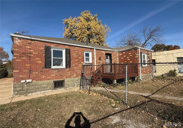Photo 1 of Single family home for sale at 6203 Dardanella Ave, Saint Louis, MO 63121 | MLS# MIS26011000 | Listing updated on 2026-10-07