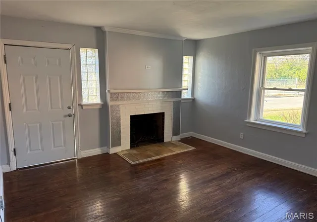 Photo 3 of Single family home for sale at 6203 Dardanella Ave, Saint Louis, MO 63121 | MLS# MIS26011000 | Listing updated on 2026-10-07