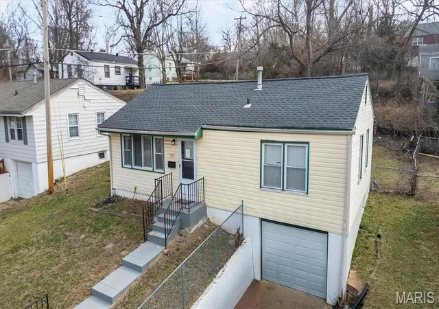 Homes for sale in Saint Louis, MO | 5632 Sapphire Ave, Saint Louis, MO 63136 | MLS# MIS26011083