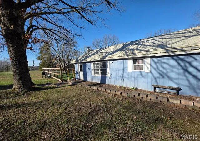 2nd image of 479 Oak Hill Dr Road, Houston, MO 65483 | MLS# MIS26011098
