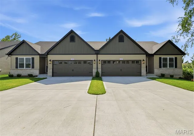 3rd image of 1589 Belleau Creek Road #1 B, Saint Peters, MO 63366 | MLS# MIS26011282