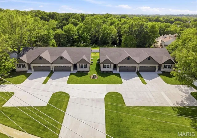 4th image of 1589 Belleau Creek Road #1 B, Saint Peters, MO 63366 | MLS# MIS26011282