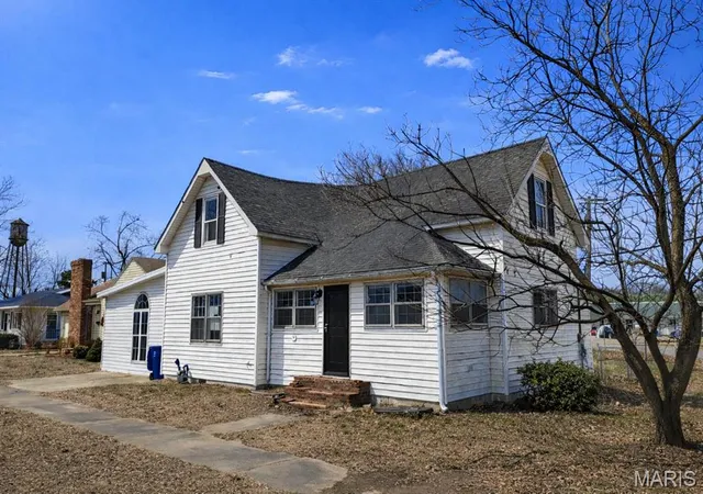 1st image of 217 S Lincoln St, East Prairie, MO 63845 | MLS# MIS26011334