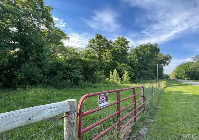 Homes for sale in Freeburg, IL | 0 Tract 10 &11 Cemetery/Barber Rd, Freeburg, IL 62243 | MLS# MIS26011722