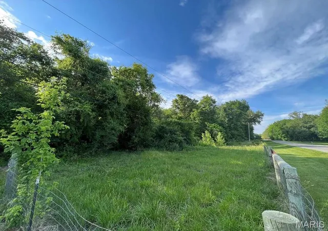Homes for sale in Freeburg, IL | 0 Tract 10 &11 Cemetery/Barber Rd, Freeburg, IL 62243 | MLS# MIS26011722