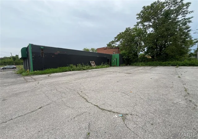 Photo 4 of Multi family home for sale at 3610 Cass Ave, Saint Louis, MO 63113 | MLS# MIS26011932 | Listing updated on 2026-08-24