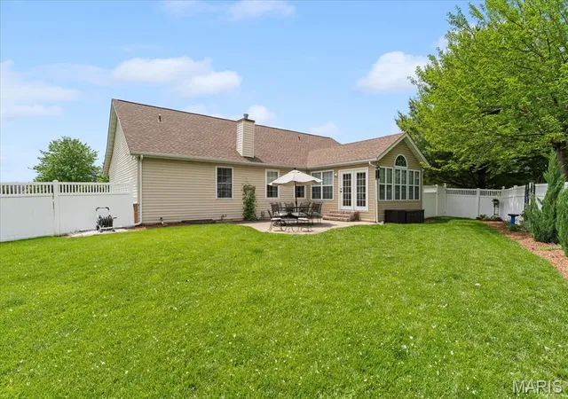 Photo 3 of Sale Pending at 4382 Shelfield, Belleville, IL 62226 | MLS# MIS26012298 | Listing updated on 2026-10-21
