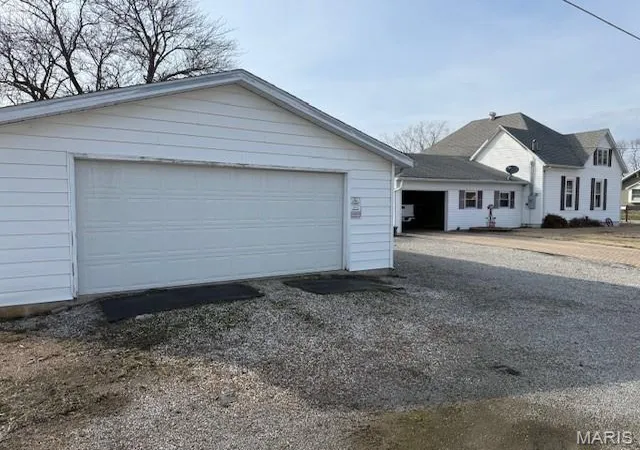 Homes for sale in Pinckneyville, IL | 702 Belle Avenue, Pinckneyville, IL 62274 | MLS# MIS26012582