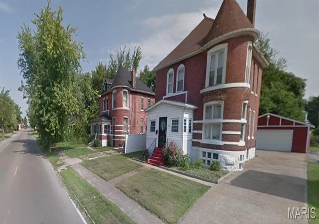 Homes for sale in East Saint Louis, IL | 3101 Bond Ave, East Saint Louis, IL 62207 | MLS# MIS26013033