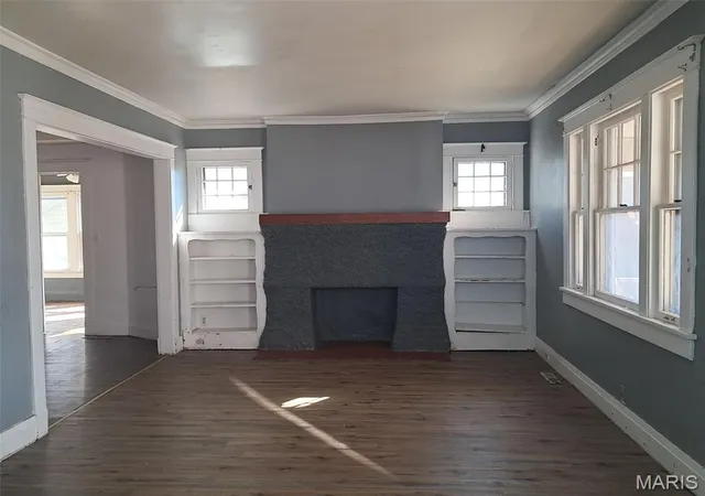 Photo 3 of Single family home for sale at 228 Virginia St, Hannibal, MO 63401 | MLS# MIS26013066 | Listing updated on 2026-10-09