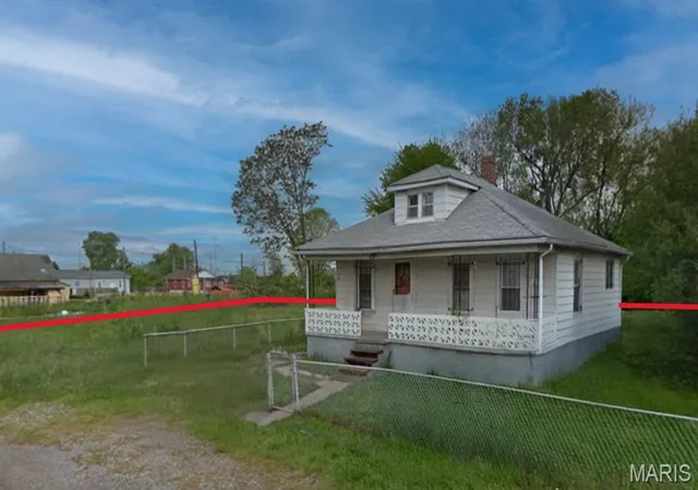 Homes for sale in East St Louis, IL | 449 S 40th St, East St Louis, IL 62207 | MLS# MIS26013186