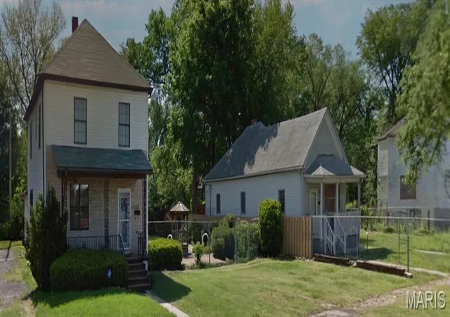 Homes for sale in East St Louis, IL | 528 N 22nd St, East St Louis, IL 62205 | MLS# MIS26013190
