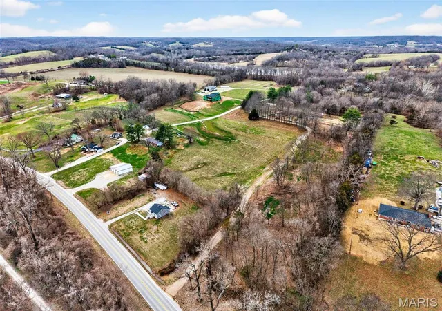25th image of 3077 S Hwy 94, Defiance, MO 63341 | MLS# MIS26013210