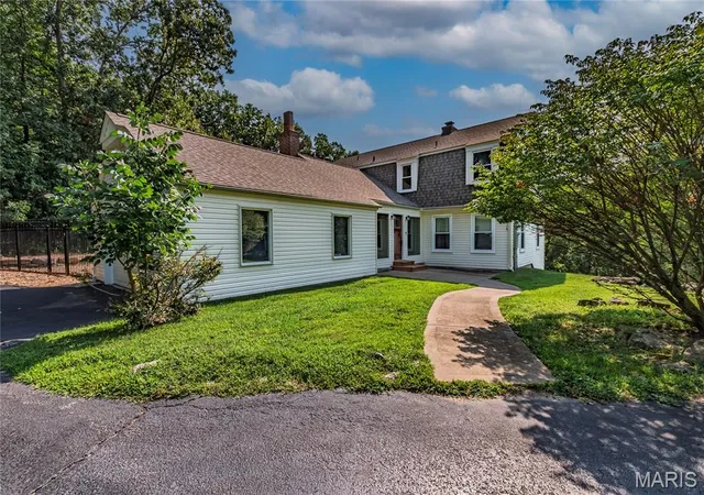 Photo 3 of Single family home for sale at 4600 Cliff Forest Dr, Wildwood, MO 63069 | MLS# MIS26013290 | Listing updated on 2026-08-15