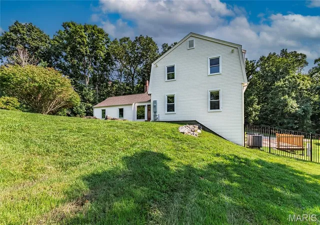 Photo 3 of Single family home for sale at 4600 Cliff Forest Dr, Wildwood, MO 63069 | MLS# MIS26013290 | Listing updated on 2026-09-30