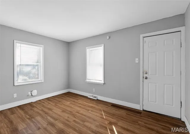 Photo 3 of Single family home for sale at 215 Ryan Ave, Saint Louis, MO 63135 | MLS# MIS26013443 | Listing updated on 2026-10-22
