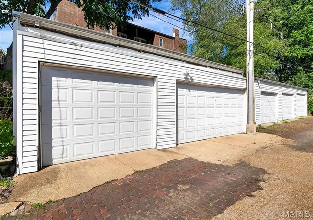 26th image of 3548 Victor St #2W, St Louis, MO 63104 | MLS# MIS26013452