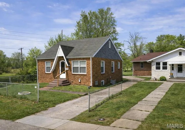 Homes for sale in East St Louis, IL | 775 N 39th St, East St Louis, IL 62205 | MLS# MIS26013604