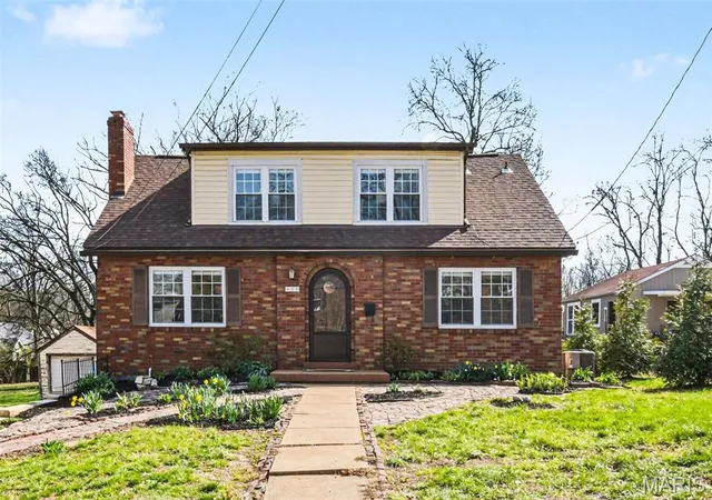 Homes for sale in Kirkwood, MO | 322 Midway Ave, Kirkwood, MO 63122 | MLS# MIS26013758