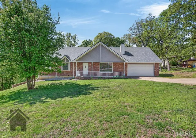 Homes for sale in Waynesville, MO | 100 Lasalle Dr, Waynesville, MO 65583 | MLS# MIS26013822