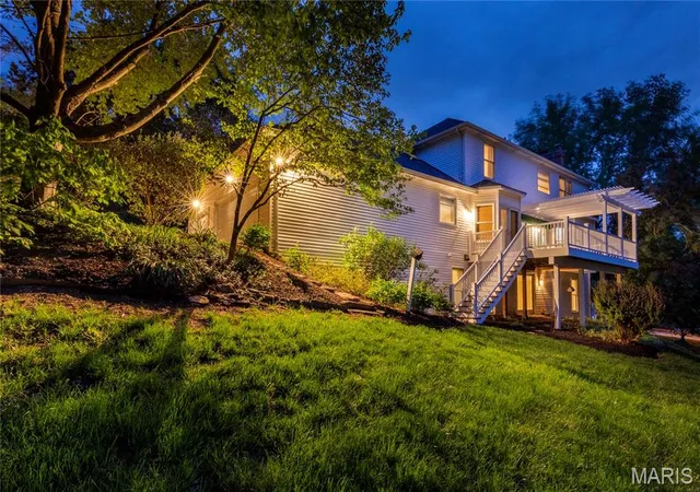 3rd image of 1604 Wildhorse Parkway Dr, Wildwood, MO 63005 | MLS# MIS26013829