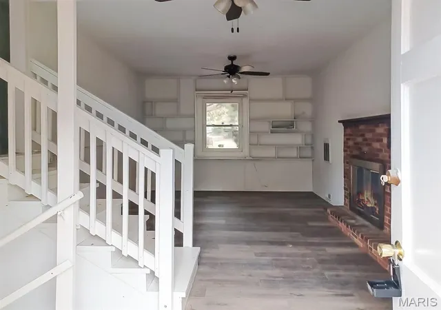 Photo 2 of Single family home for sale at 817 Union Ave, Belleville, IL 62220 | MLS# MIS26014049 | Listing updated on 2026-07-10