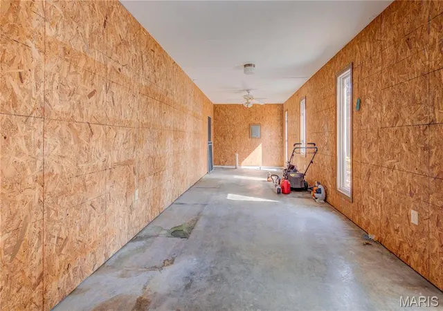 32nd image of 104 Willard Ave, Charleston, MO 63834 | MLS# MIS26014134