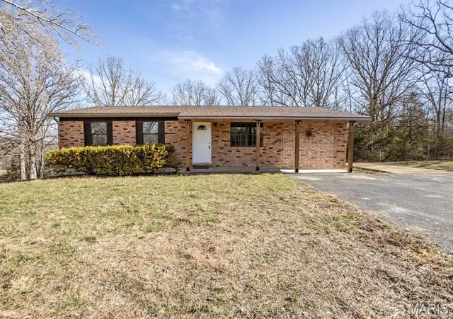 Homes for sale in Dixon, MO | 13146 Colorado Rd, Dixon, MO 65459 | MLS# MIS26014380