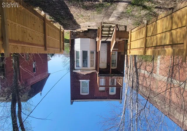 Photo 3 of Single family home for sale at 1389 Hamilton Ave, Saint Louis, MO 63112 | MLS# MIS26014440 | Listing updated on 2026-10-23