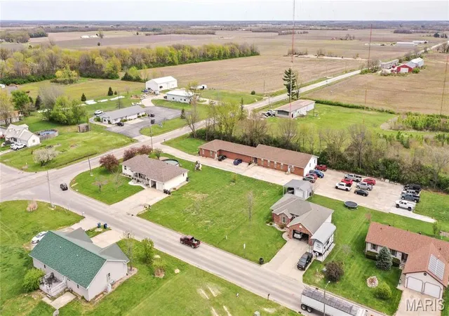 Photo 2 of Land for sale at 0 S June St, Jerseyville, IL 62052 | MLS# MIS26014665 | Listing updated on 2026-03-14