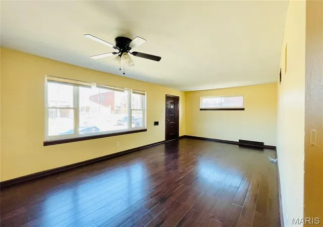 Photo 3 of Single family home for sale at 4544 Elmbank Ave, Saint Louis, MO 63115 | MLS# MIS26014950 | Listing updated on 2026-07-27