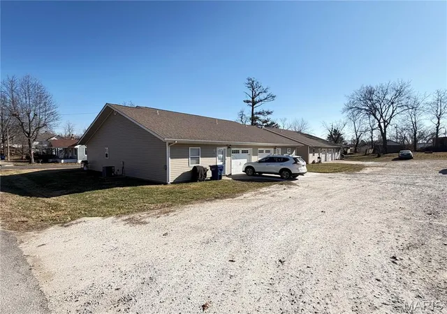 35th image of 400 S Mcarthur, Salem, MO 65560 | MLS# MIS26015177