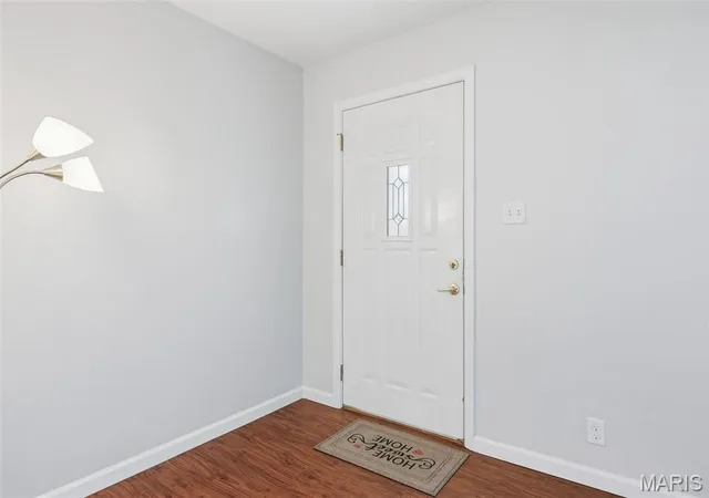 3rd image of 207 Scenic Dr, Elsberry, MO 63343 | MLS# MIS26015317
